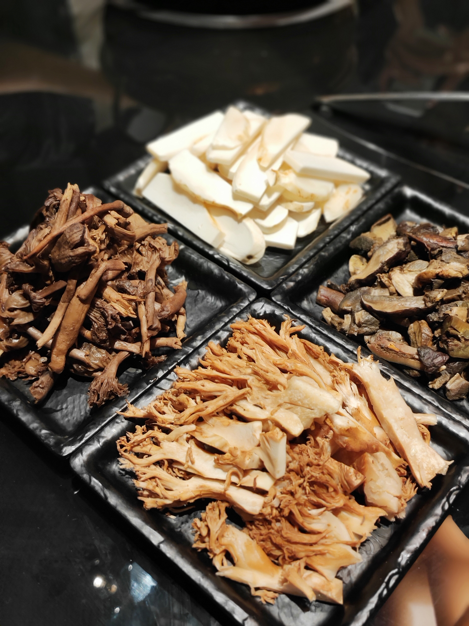 西安东郊潮汕牛肉火锅,这家牛肉火锅堪称西安的后花园