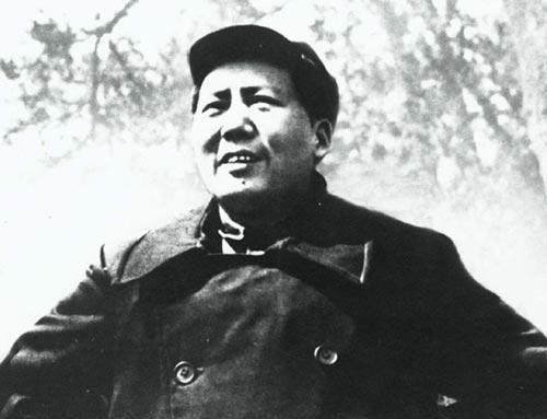 毛主席的文章写得如何？且看蒋介石和他的两大笔杆子的评价