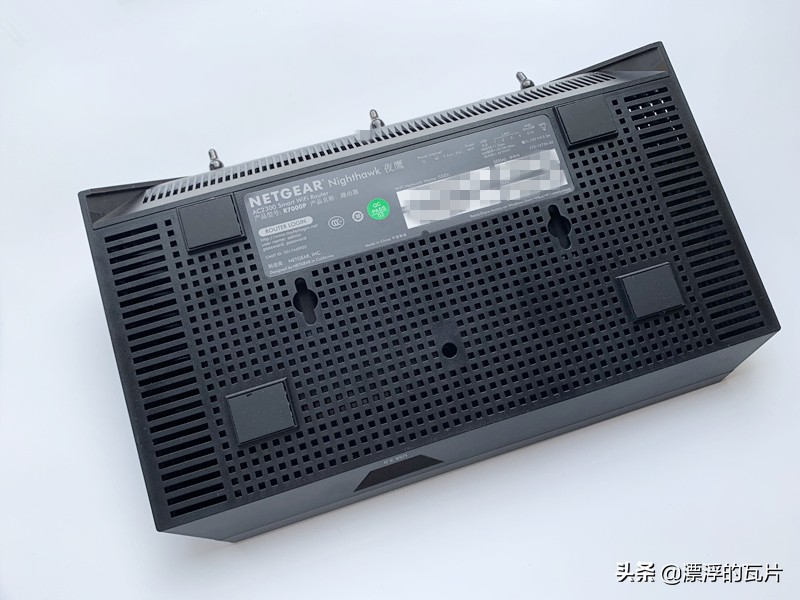 网件r7000比现在的千元路由器好,千元路由器