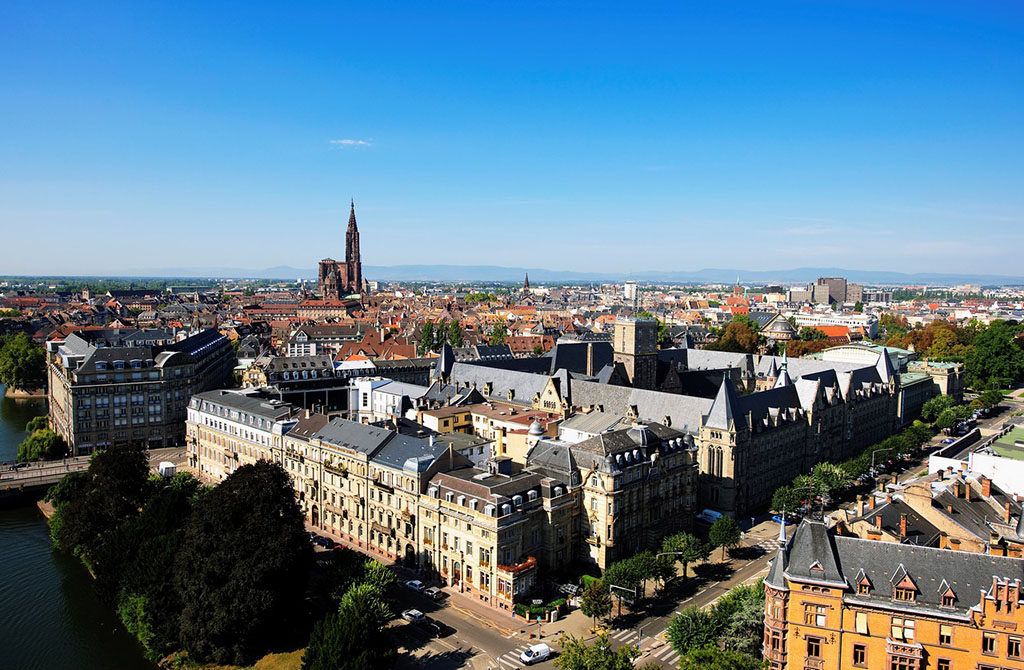 被风吹飞了视频,空客a321空难视频