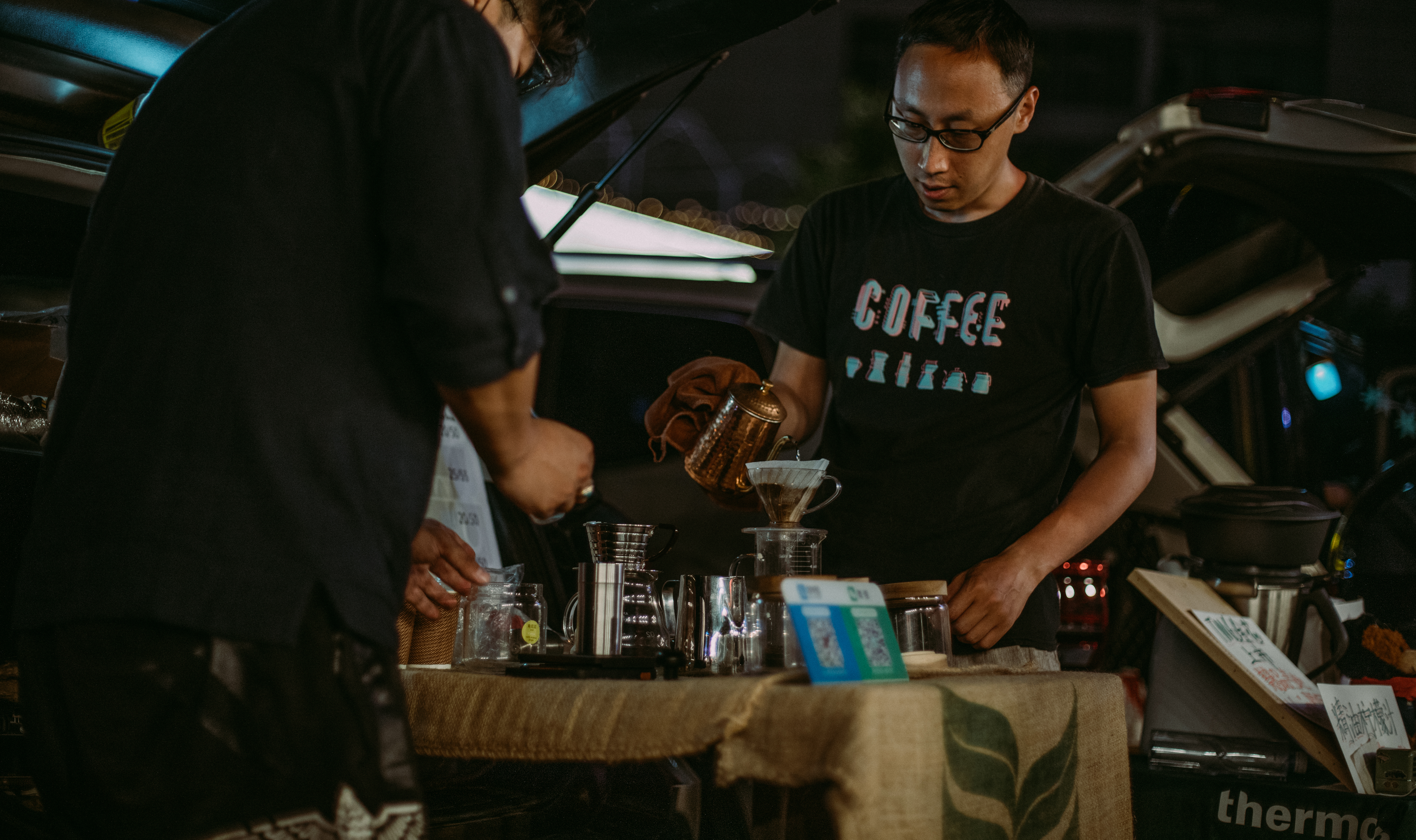 摆摊卖咖啡一边旅行,摆摊卖咖啡要有几种咖啡