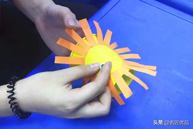 用黏土做简单又可爱的小狮子,小狮子粘土手工制作教程