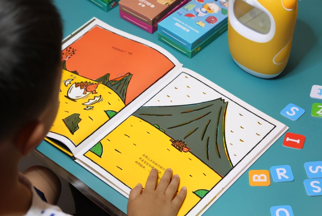 宝宝启蒙智能早教机,智能儿童早教神器