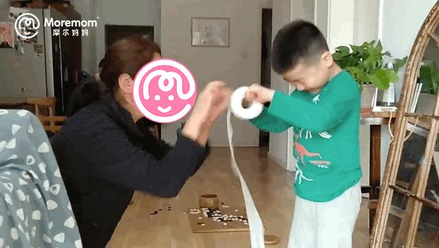 陪孩子玩的父母还需注意什么,一岁半孩子父母应该陪孩子怎么玩