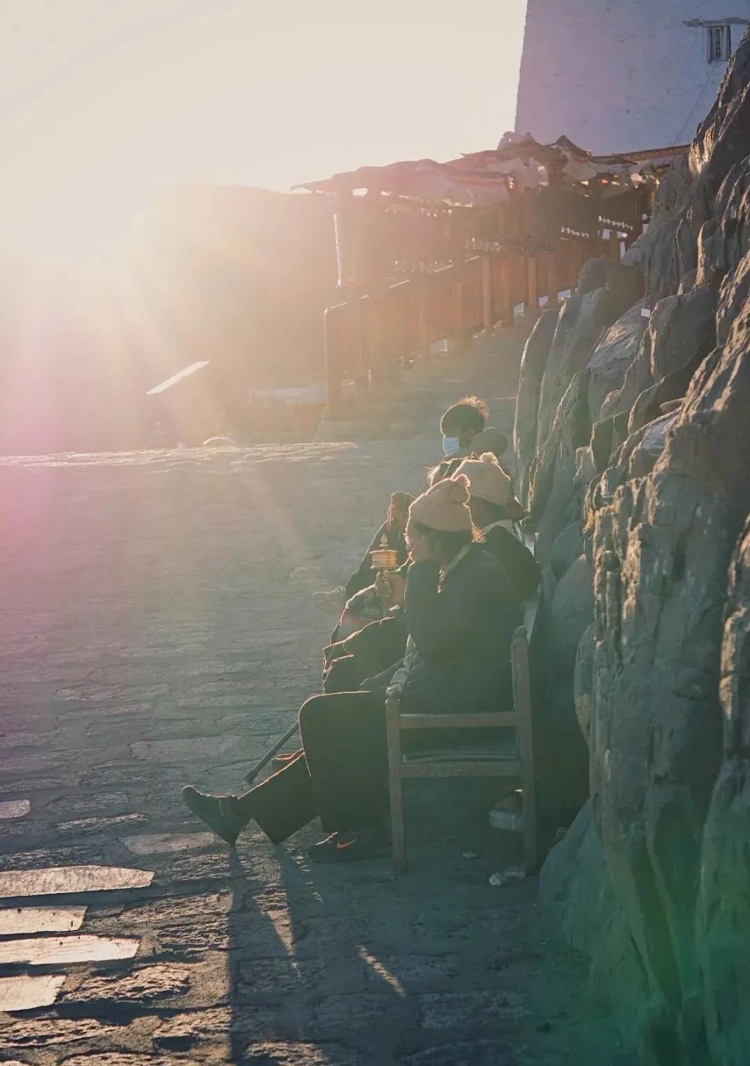 日喀则一座宝藏之城,日喀则日光之城