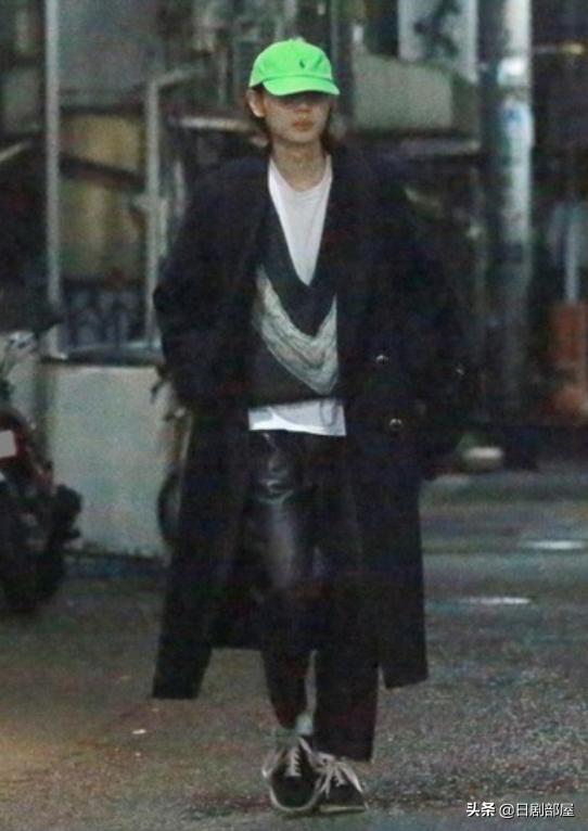 日本女性艺人照片大全新垣结衣,日本女星新垣结衣颜值下降