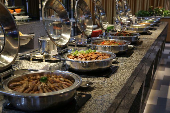 此生无悔入vivo！来看员工怎么说：不降薪不裁员，还给买保险