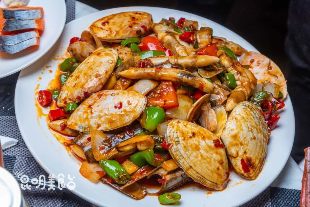 昆明双塔高空餐厅,昆明可以看二环的高空餐厅