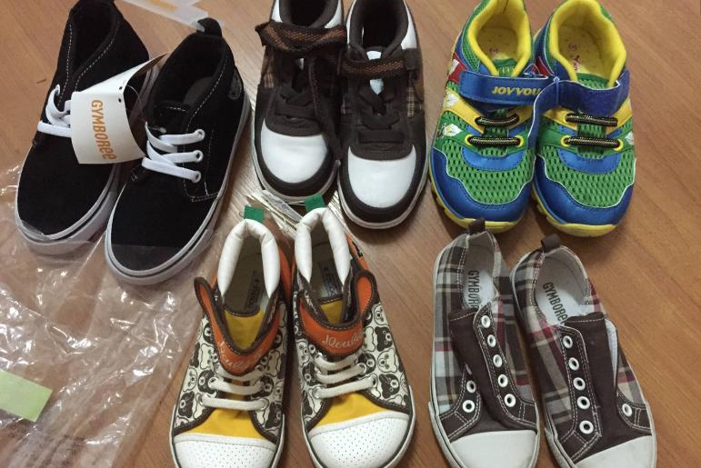 孩子个子矮但发育太快怎么办,小孩脚短说明个子不高