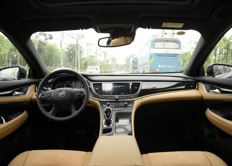 别克君越推荐哪款配置,别克君越2022款价格