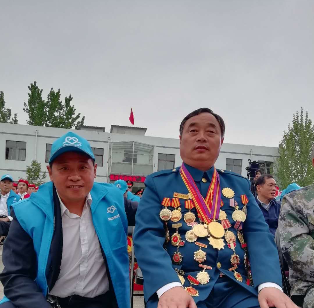 中国梦劳动美工会情河南省总工会等单位送戏进京慰问河南务工人员