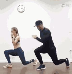 单腿弓步跳跃训练,怎么练弹跳力弓步