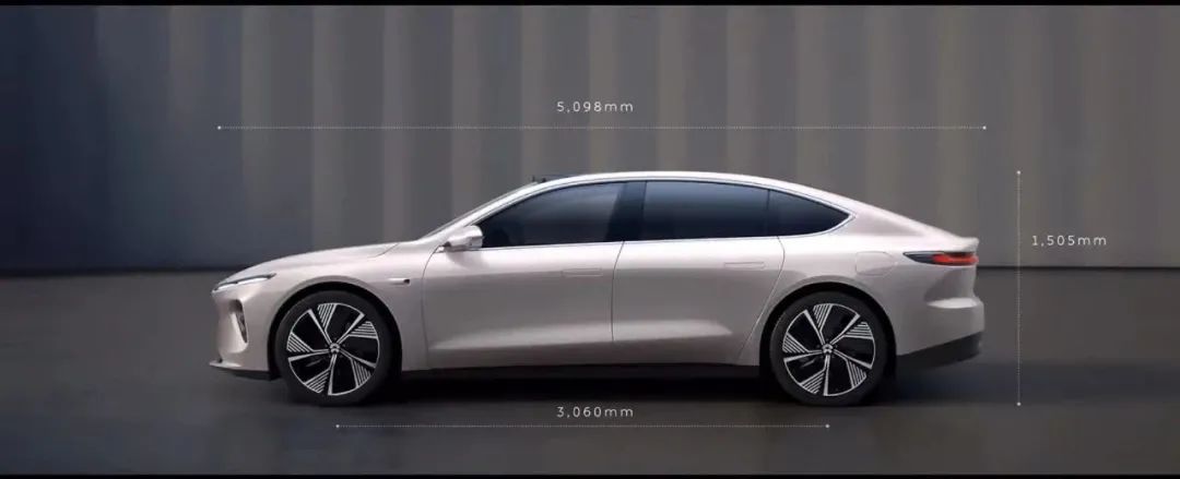 蔚来et7到底值不值得购买,续航1000km蔚来et7实拍