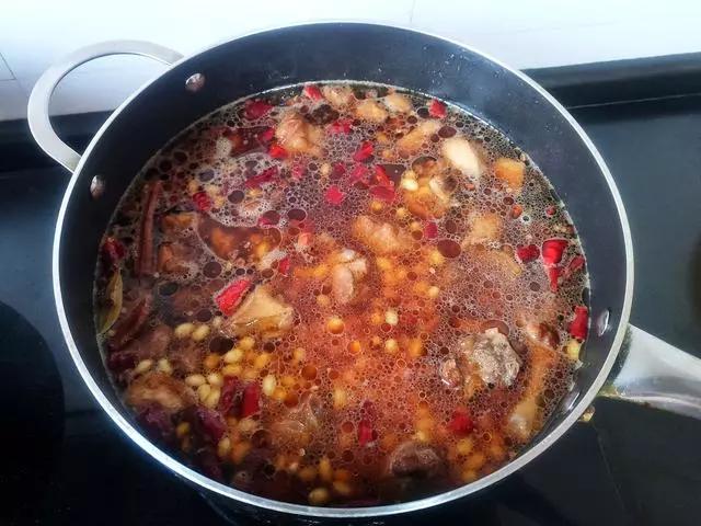 鸭子炖黄豆最好吃的做法,烧鸭子剩下的黄豆怎么做好吃