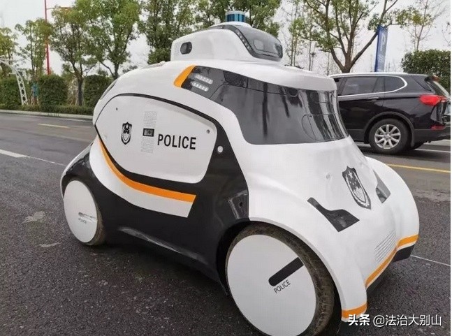 军运村开村，来了“高颜值”安保团，还有萌萌的“它”！