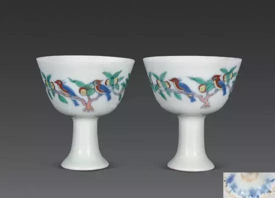 斗彩玲珑,斗彩姹紫特征