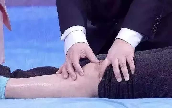 抽关节积液有什么危害,关节积液到底抽还是不抽