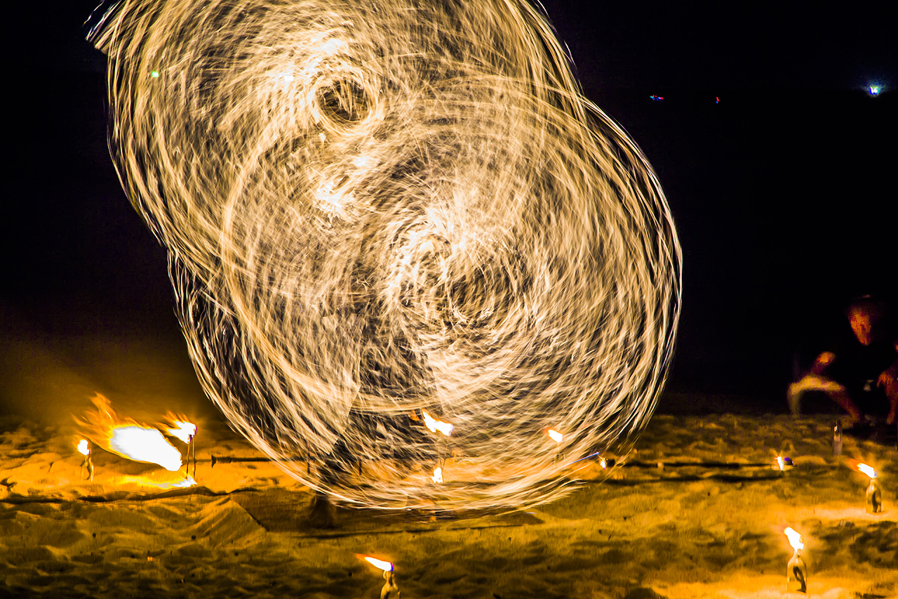 泰国旅游都是中国人,泰国普吉岛中国人多吗