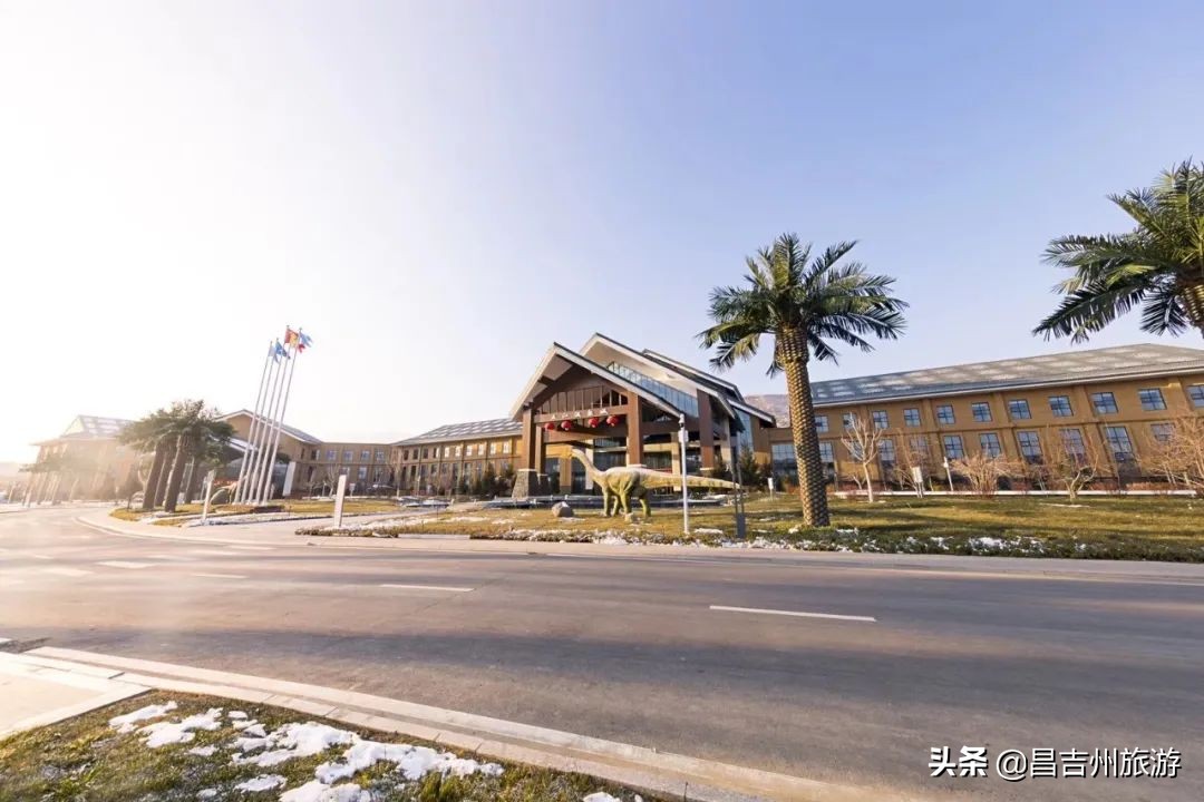 昌吉泡天然温泉推荐,昌吉五彩湾古海温泉游玩攻略