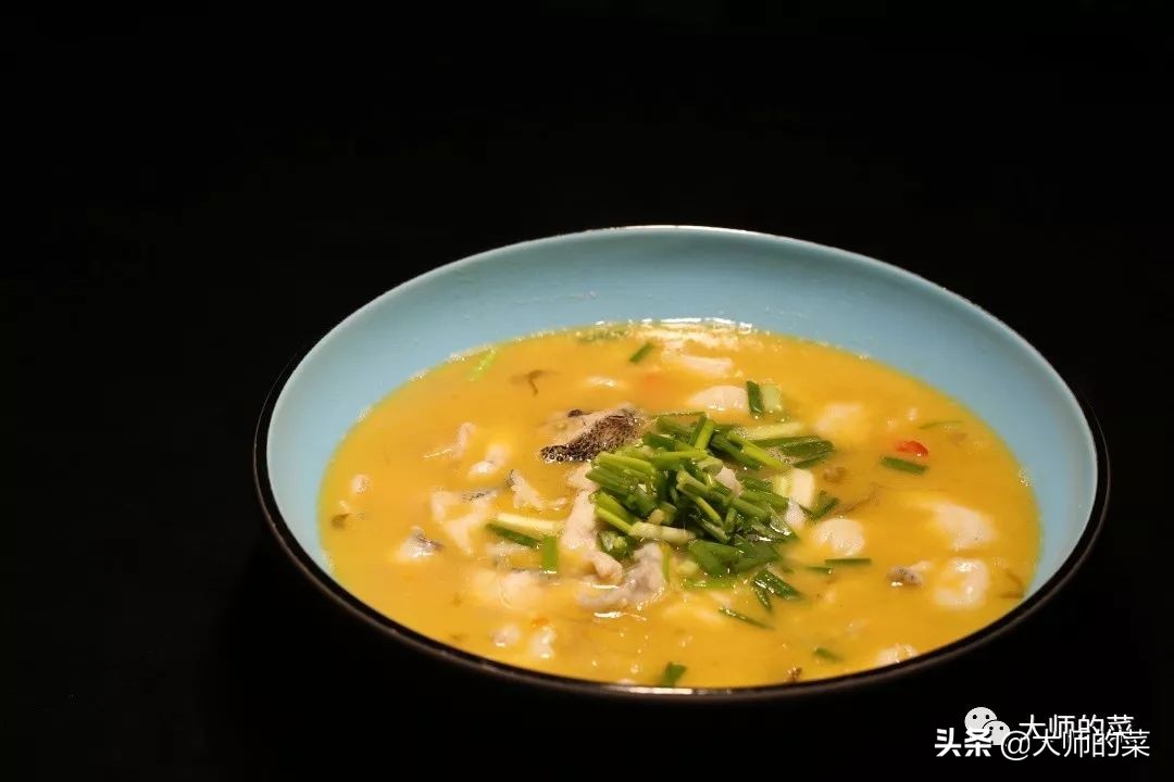 四季酸菜鲈鱼,酸菜鲈鱼入口酸爽