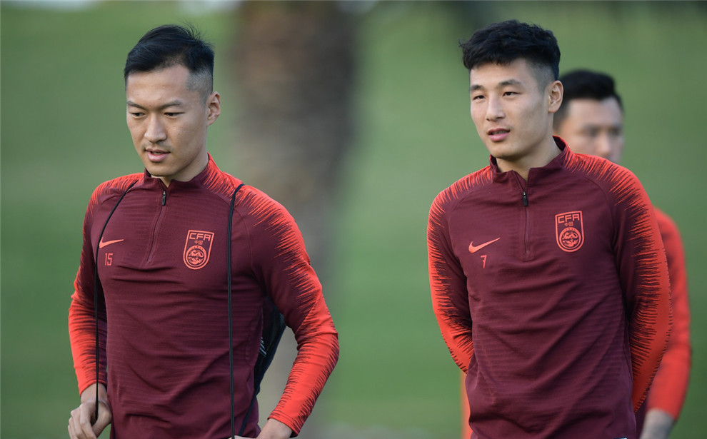 2019年阿联酋亚洲杯约旦vs越南,亚洲杯国足遭遇小组赛两连平