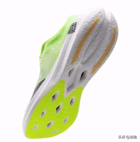 国产支撑型跑鞋对比测试,国产大体重支撑型跑鞋对比测试