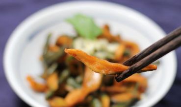 冬吃萝卜夏吃姜萝卜的神仙吃法,怎么腌萝卜咸菜清脆爽口