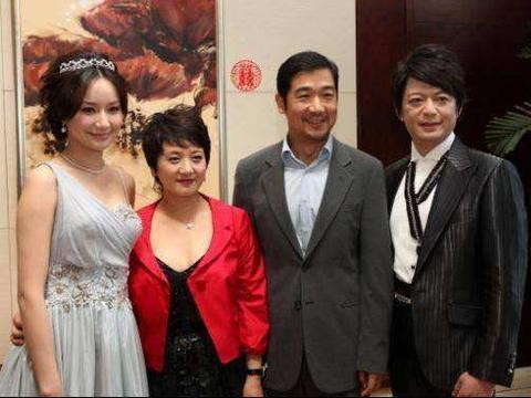 达芙妮现状,达芙妮回归现实