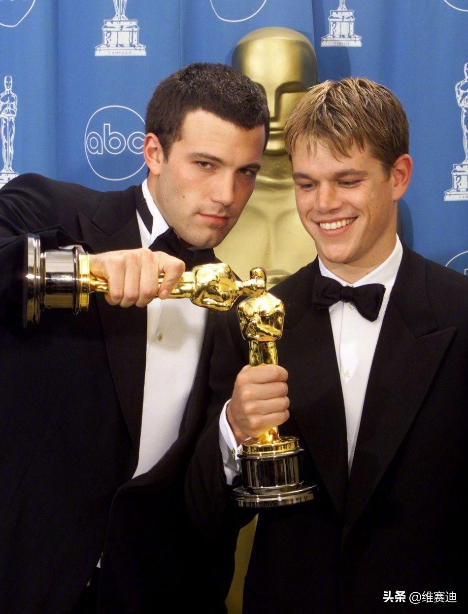 大本跟马特，狼叔跟贱贱，好莱坞这两对基友哪个更受美国人欢迎？