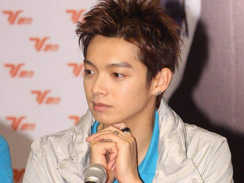 25年后再看张怡宁王楠,二十五年再看凤凰传奇