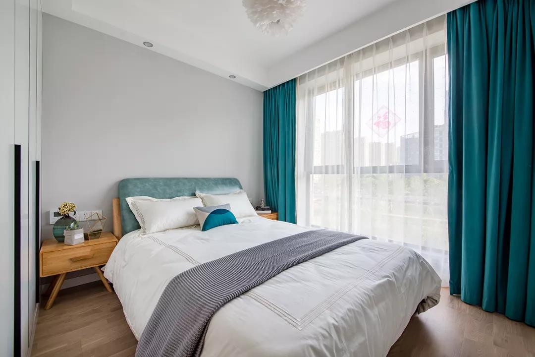 2米6墙面悬空电视柜怎么做,客厅85寸电视柜做多高