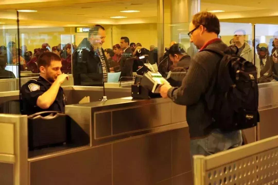 请注意你的表情包,注意你的表情包