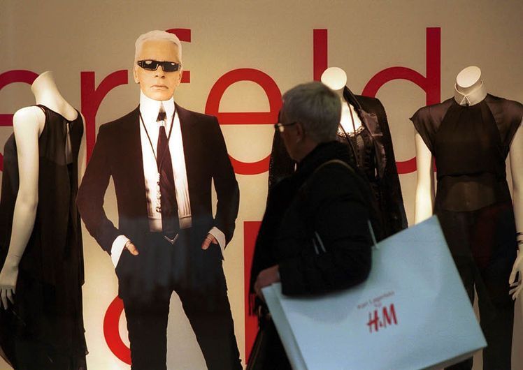 老佛爷退休、纪梵希去世、麦昆自杀……回顾20年来时装圈13件大事