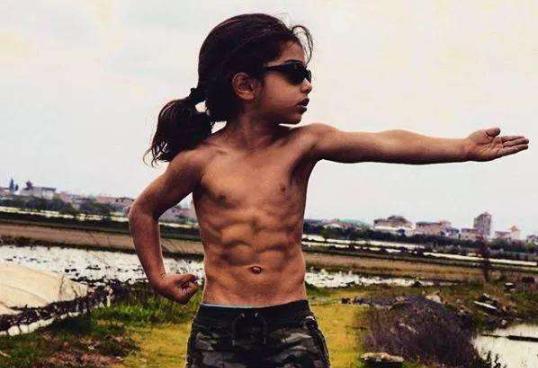 彩虹过人梅西内马尔,彩虹过人凌空抽射直挂死角