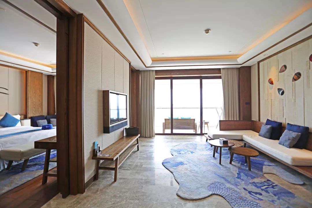 城市酒店好还是民宿好,度假酒店与城市酒店