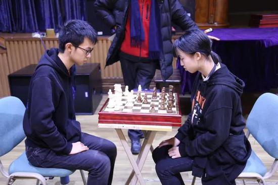 远东宏信宏文学校上海浦东校区,上海宏文学校校长