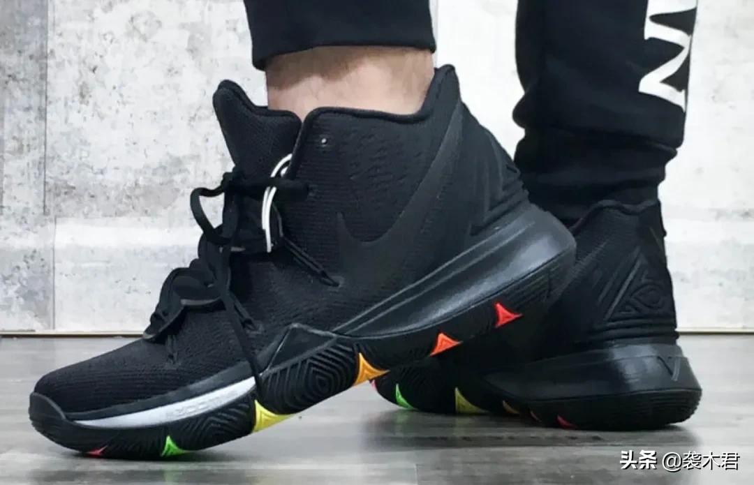 nike今年夏天推出的三款鞋型,nike哪个系列的鞋穿着最舒服好