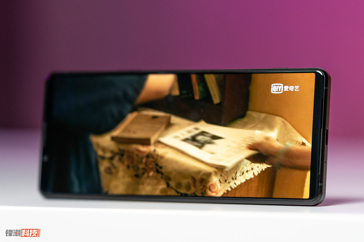 xperia1iii和xperia5iii区别,索尼xperia1iii微单微距