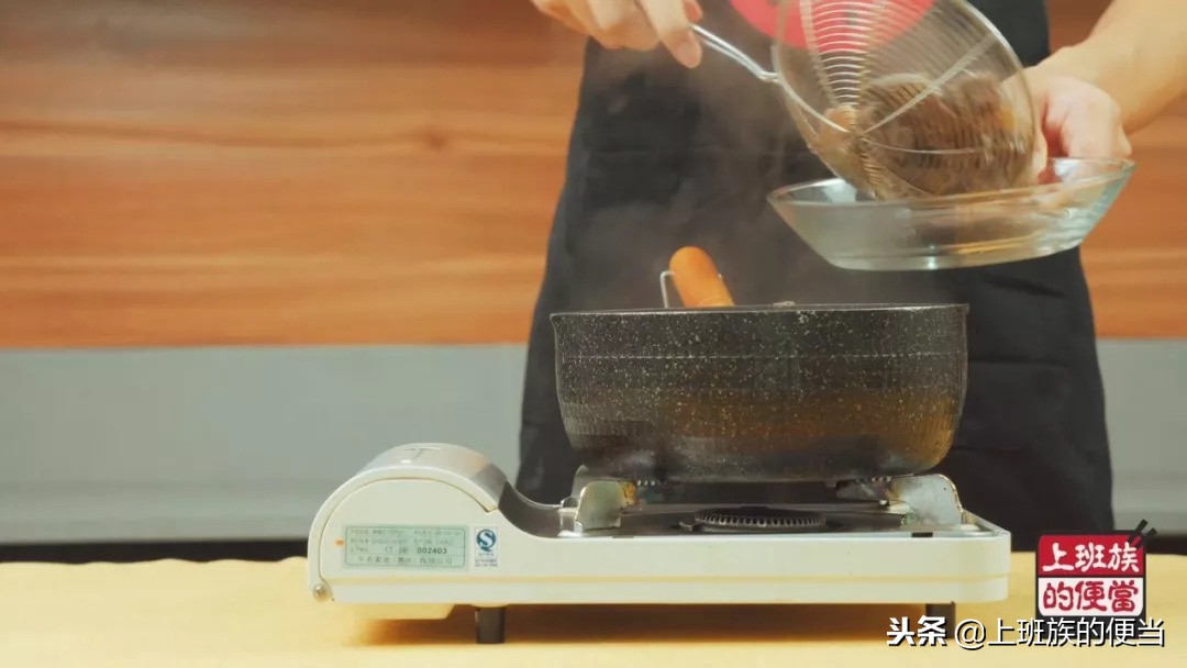 面条最好吃的做法，大口吃肉大口喝汤，比面馆里的过瘾多了！