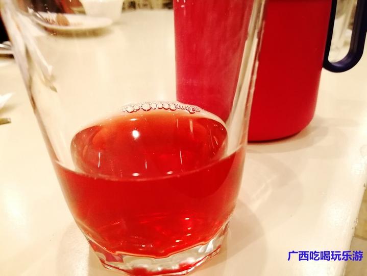 为何俄罗斯酒店的床都很小,俄罗斯晚上酒店