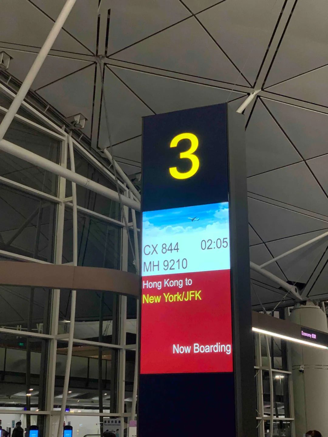 怎么避免过海关被关小黑屋,入境被关小黑屋是为什么呀