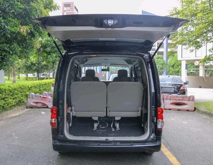 日产nv200紧凑型mpv质量怎么样,日产nv200七座为什么那么保值