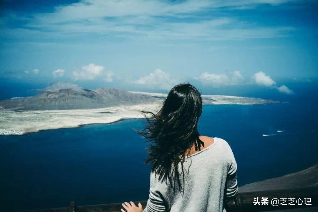 心理学做梦梦到一个人说明在遗忘,心理学上说在梦中梦到的一切