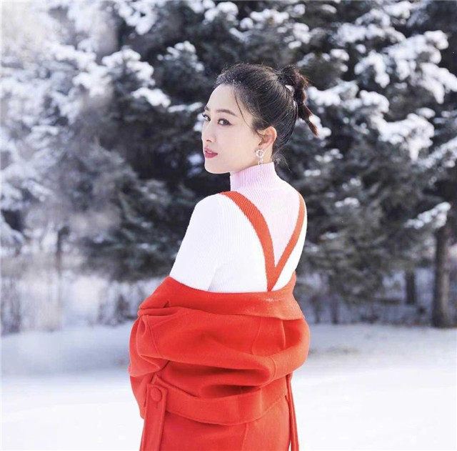 厚头发秋冬如何扎,秋冬发怎么扎好看