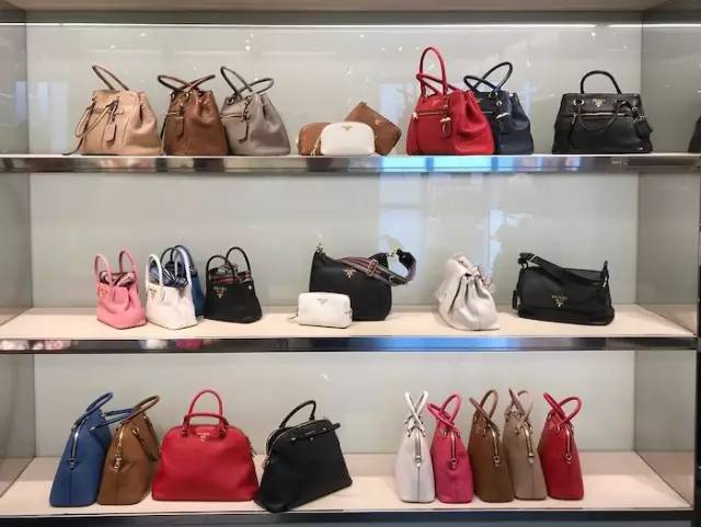 奥特莱斯为什么便宜因为有猫腻,美特斯邦威奥特莱斯为啥这么便宜