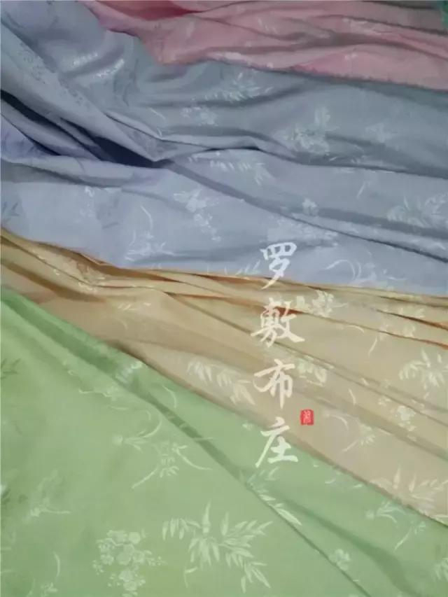 汉服的布料都有哪些,一般汉服什么布料比较舒服