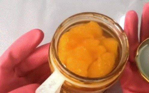 橡胶手套破了一个小洞怎么补,橡胶手套破了修补方法