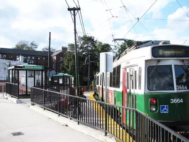 波士顿租房多少钱一个月,美国波士顿租房