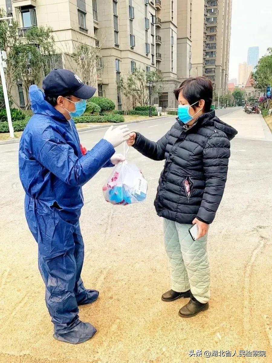 一封纸短情长的回信,一封家书纸短情长