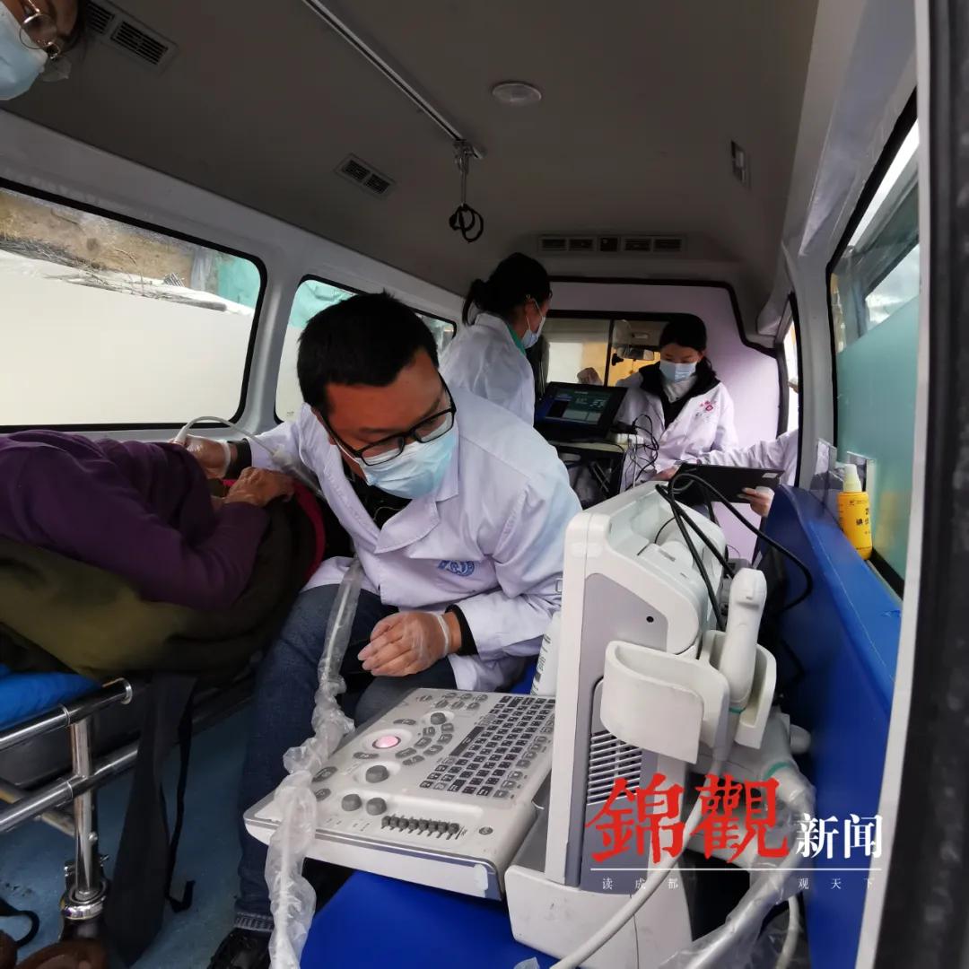 雪山下建筑物,雪山下建一座自己的木屋